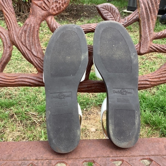 Duck Head White Sandals 9M - Picture 8 of 9